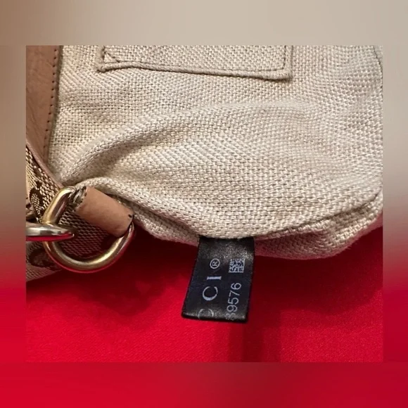 GUCCI Brown & Tan Monogram Canvas and Tan Leather Shoulder Bag (257032.204990) - Picture 9 of 15